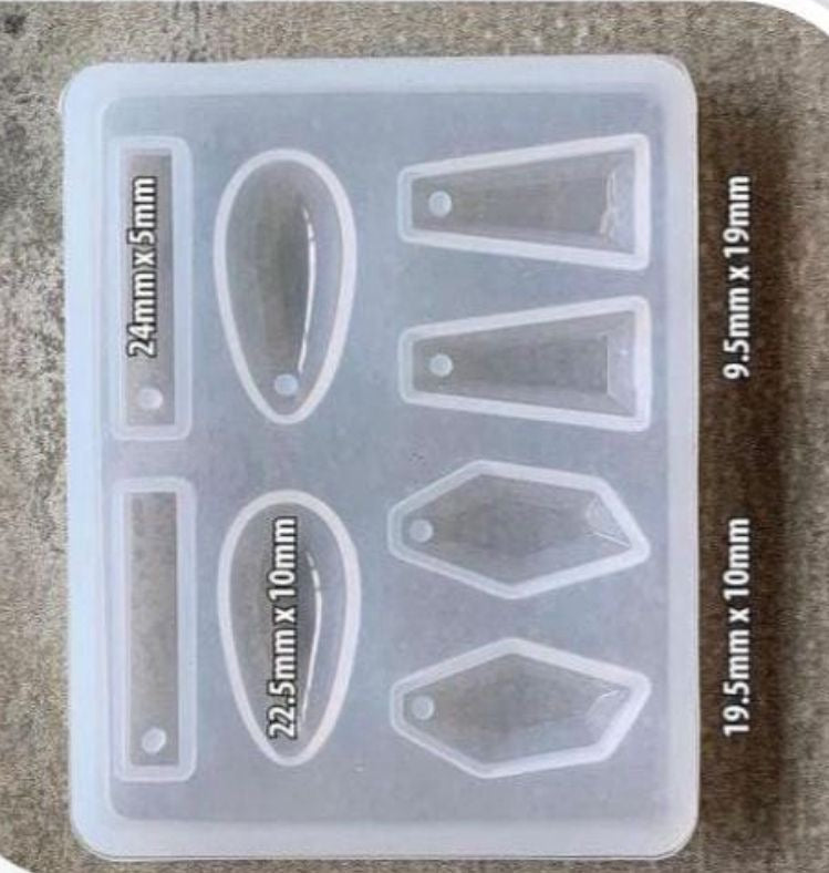 Small hair pin or pendant mould