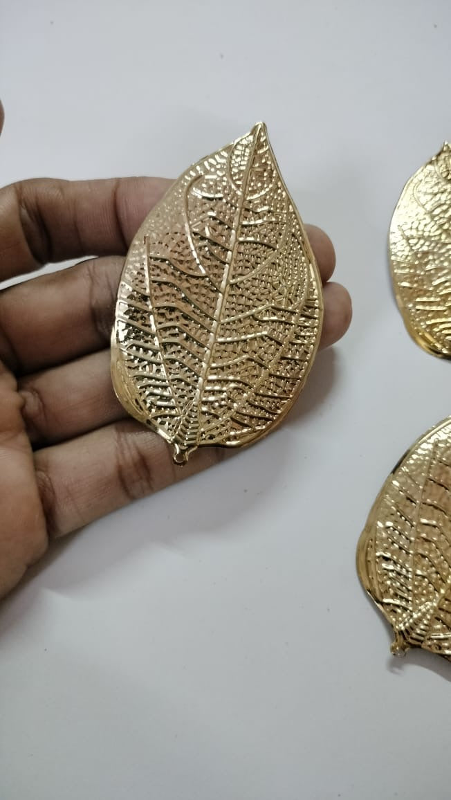 Metal leaf pack