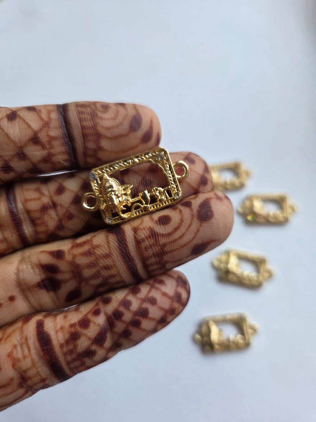 rakhi or bracelet bezel 10 pieces