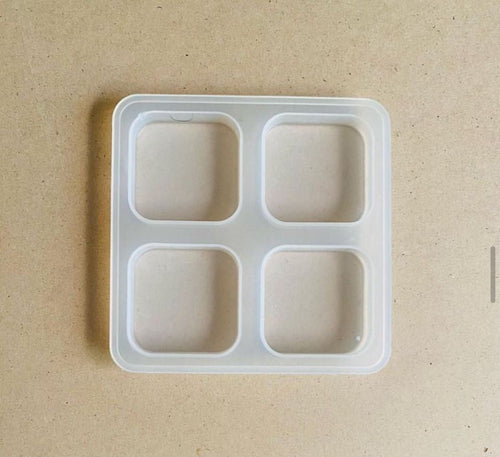 4 cavities pop socket mould