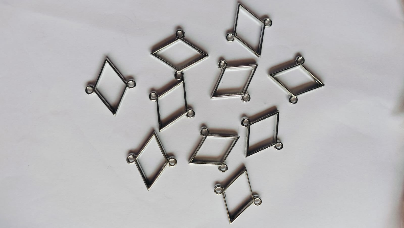 rakhi bezel pack
