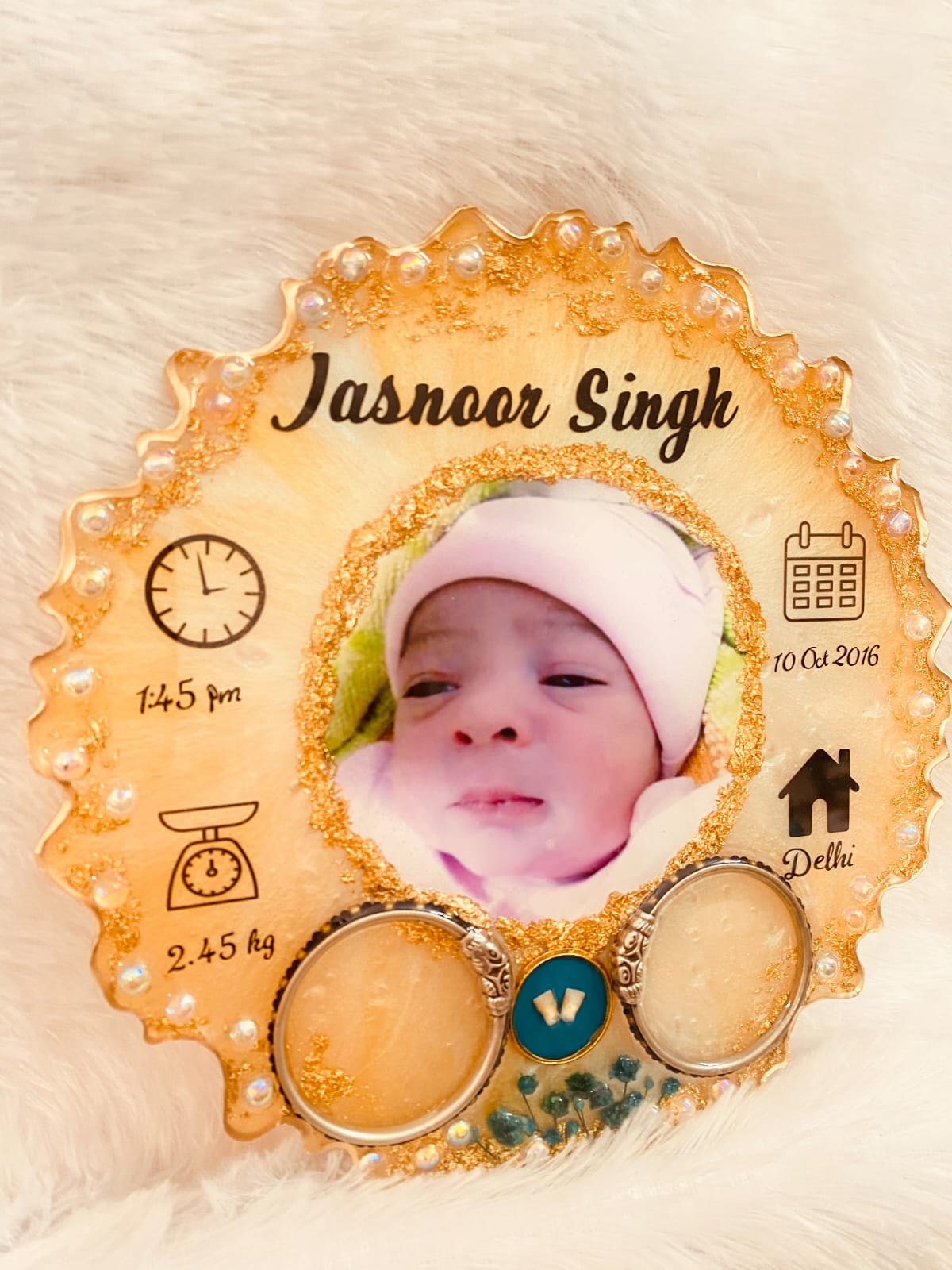 Personalized Floral Resin Photo Plaque Round frame