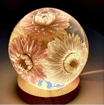 Ball T-light or paper weight mould