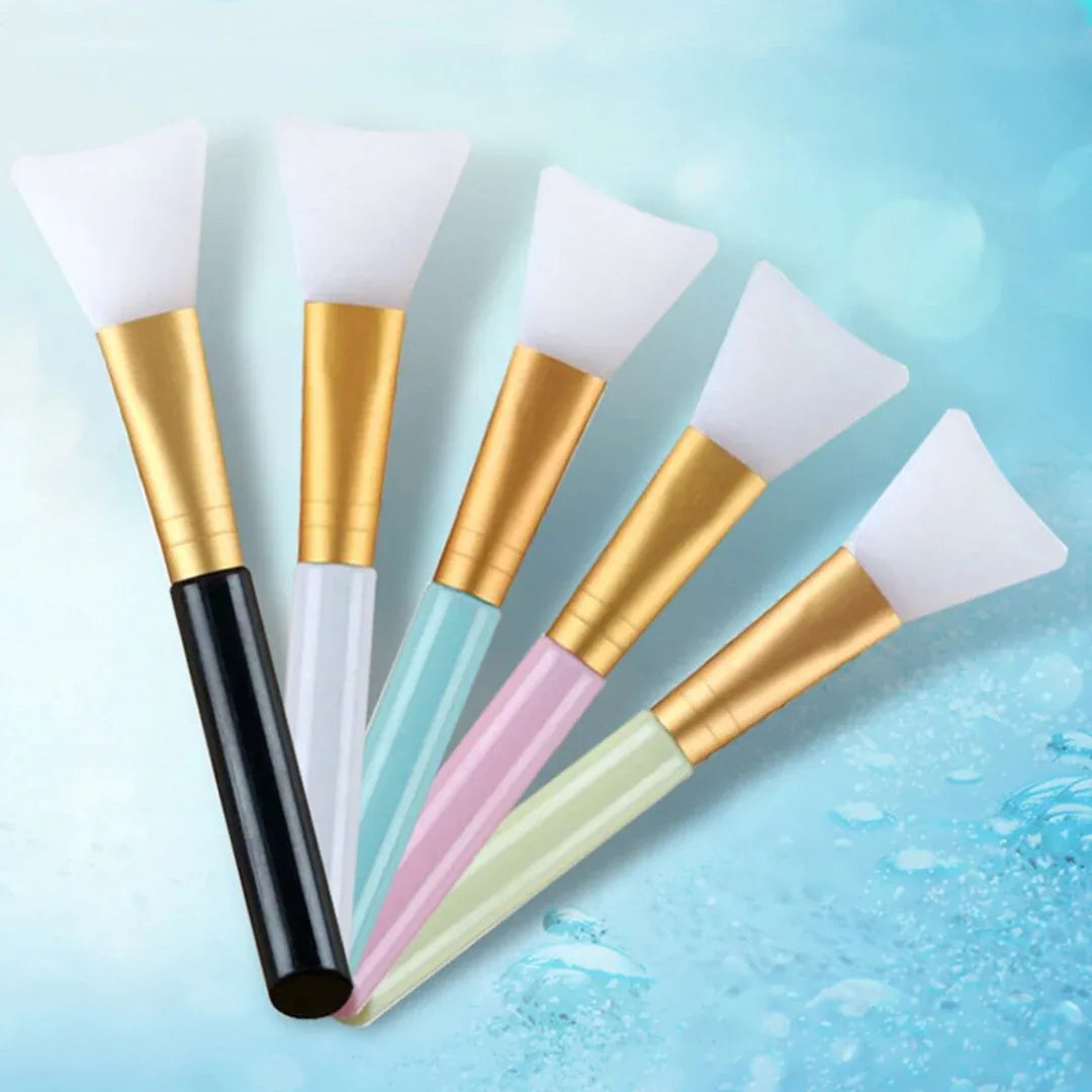 Silicone brush for resin