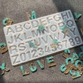 Without hole front pour Alphabet Silicon Mould
