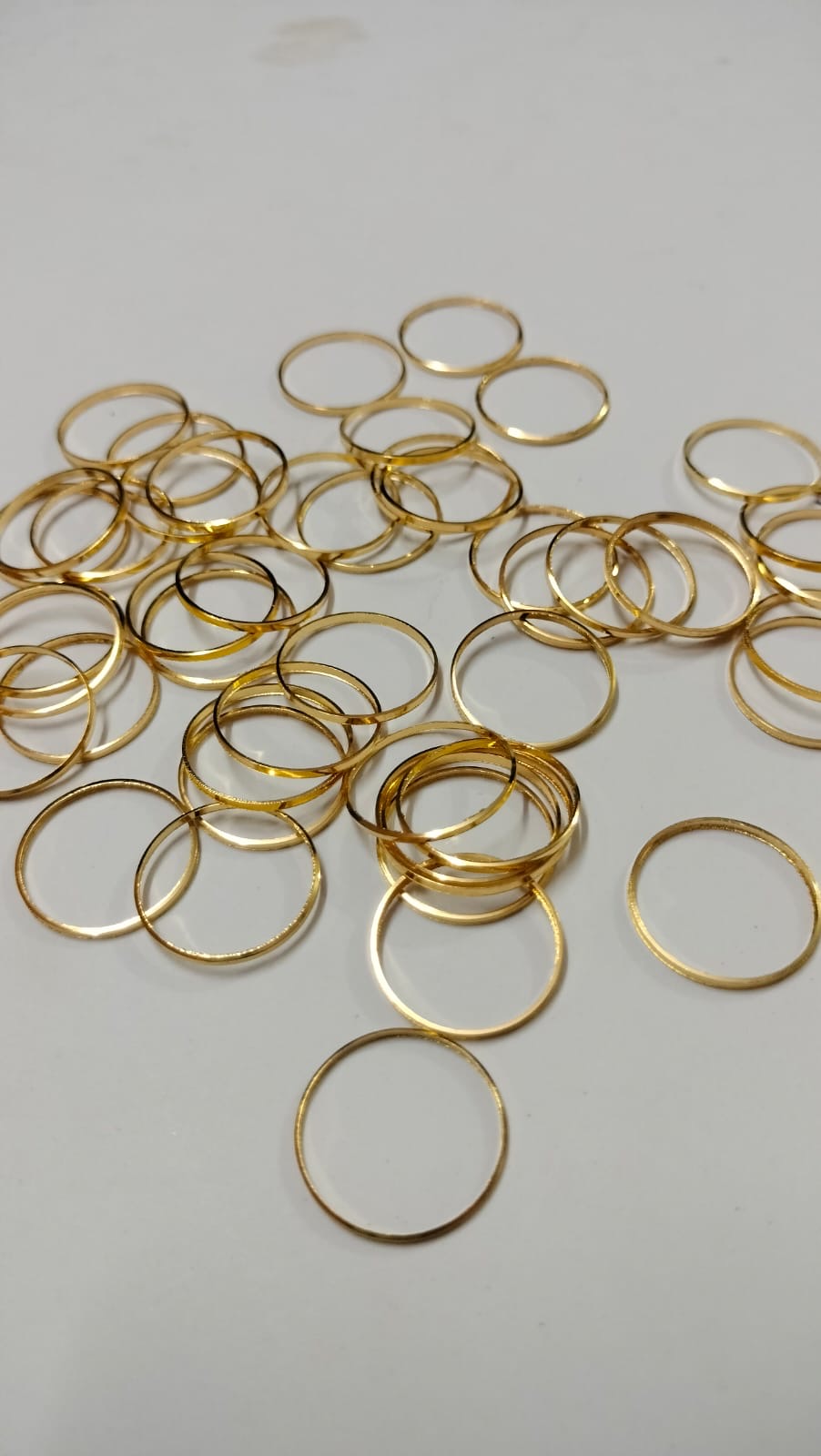 20 mm Round bezel